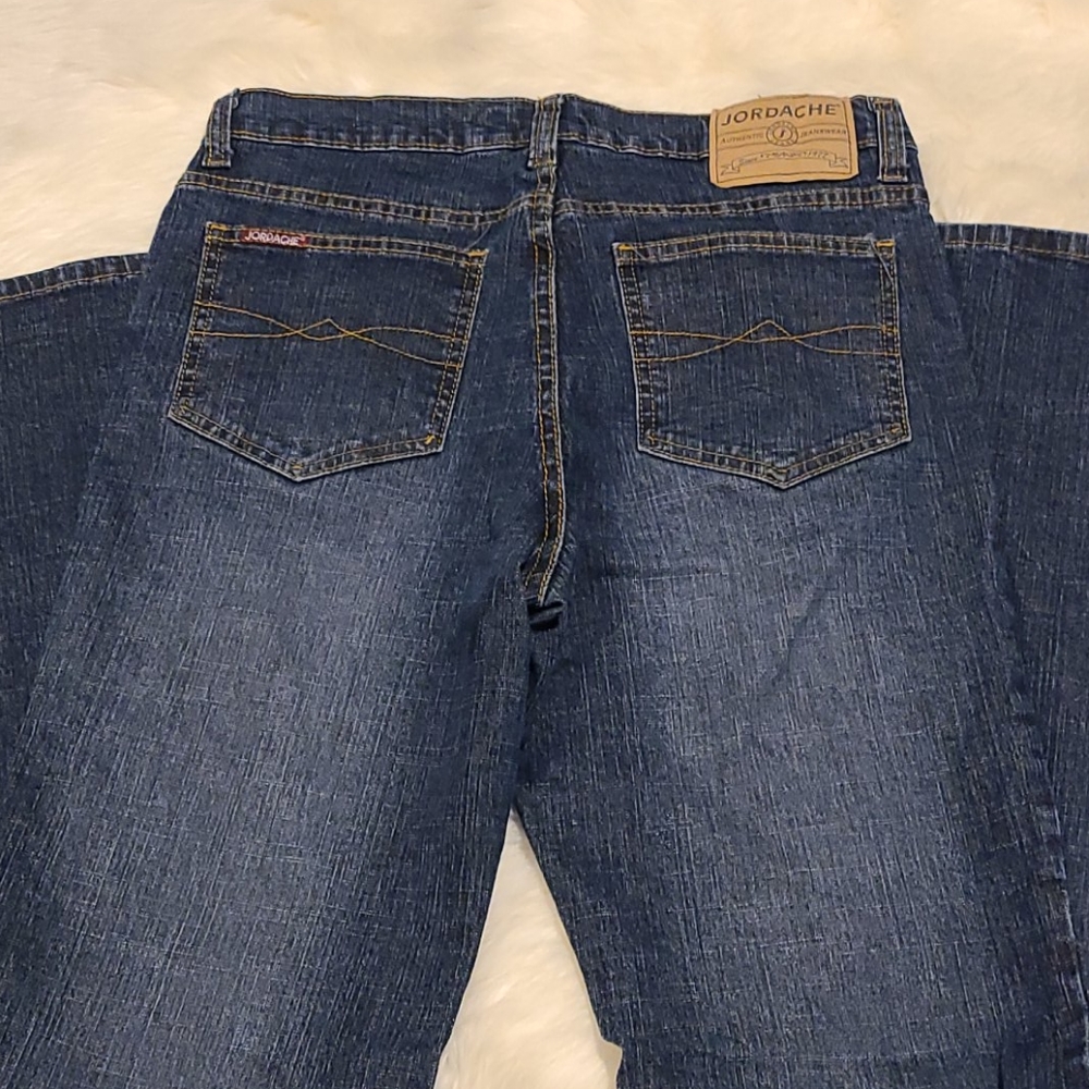 Jordache women's dark blue stretch jeans. Size 5/6